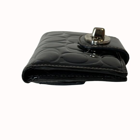Coach Black Patent Leather Wallet Trifold Turnlock Closure Embossed Signature - Picture 15 of 16